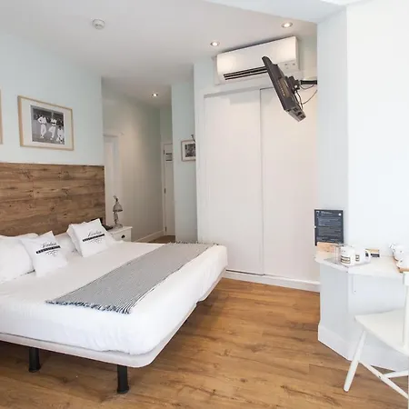 Aldamar Guest house 2*