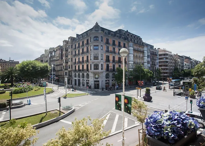 Aldamar 招待所 2*